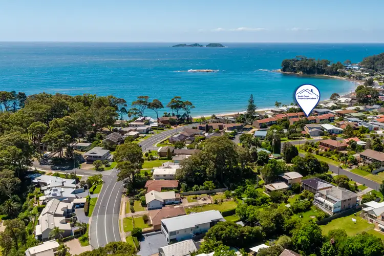 Second view of Homely townhouse listing, 18/1 Calton Road, Batehaven NSW 2536