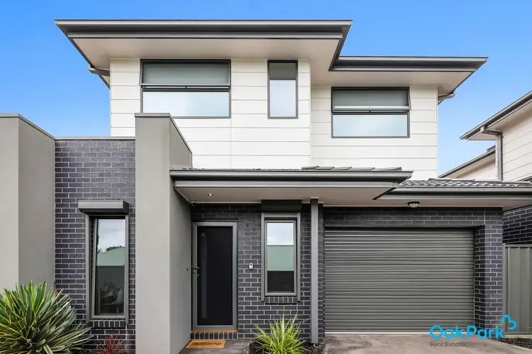 2/5 Margaret Street, Oak Park VIC 3046