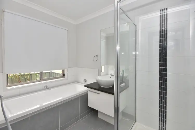 Fourth view of Homely house listing, 17 Botheras Court, Epsom VIC 3551