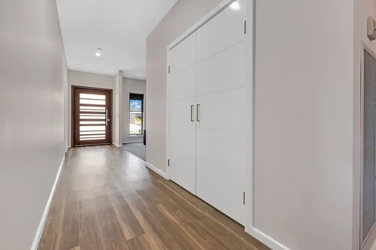 Fifth view of Homely house listing, 4 STANLEY COURT, Cohuna VIC 3568