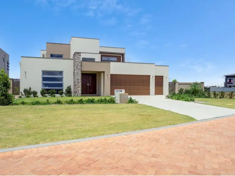 Main view of Homely house listing, 1044 Edgecliff Place, Hope Island QLD 4212