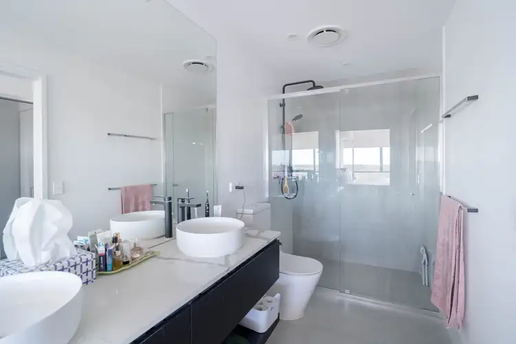 Third view of Homely apartment listing, 5705/5 Harbourside Court, Biggera Waters QLD 4216