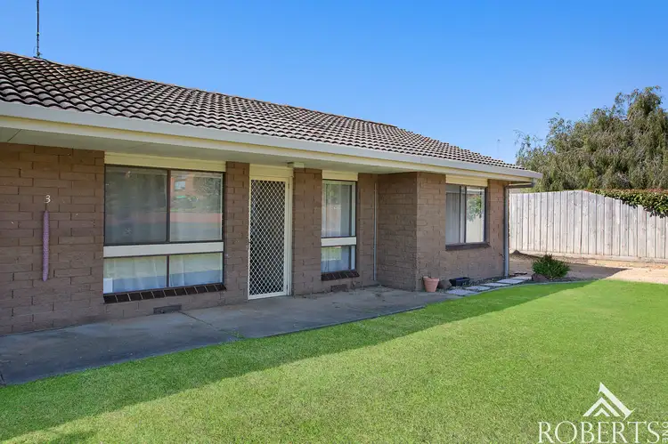 Main view of Homely semi-detached listing, 2/3 suzanne crescent, Warrnambool VIC 3280