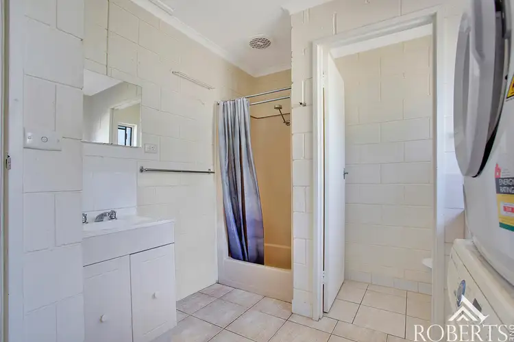 Third view of Homely semi-detached listing, 2/3 suzanne crescent, Warrnambool VIC 3280