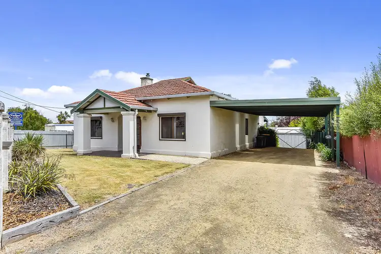36 Mount Gambier Road, Millicent SA 5280