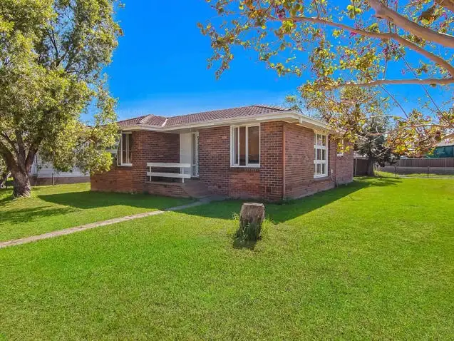 1 Casey Place, Blackett NSW 2770