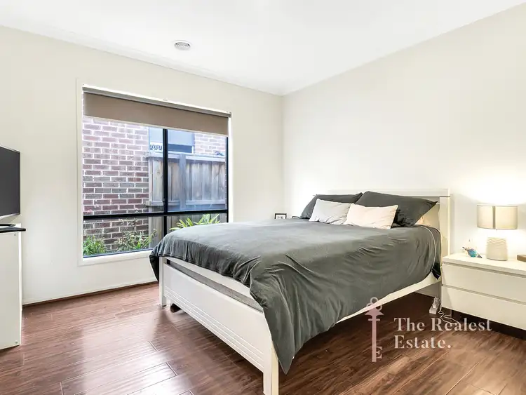 Fifth view of Homely house listing, 11 Overnewton Way, Wollert VIC 3750