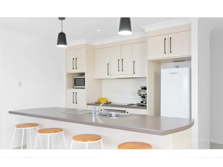 Second view of Homely house listing, 3 Eagle Place, Zilzie QLD 4710