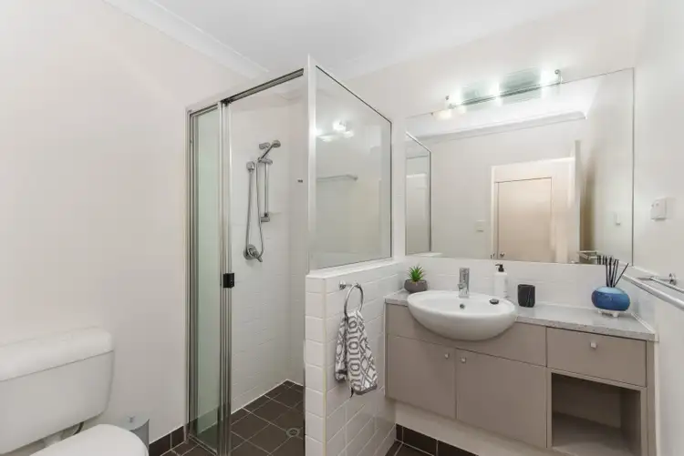 Fifth view of Homely unit listing, 6/11 Watson Street, Rosslea QLD 4812