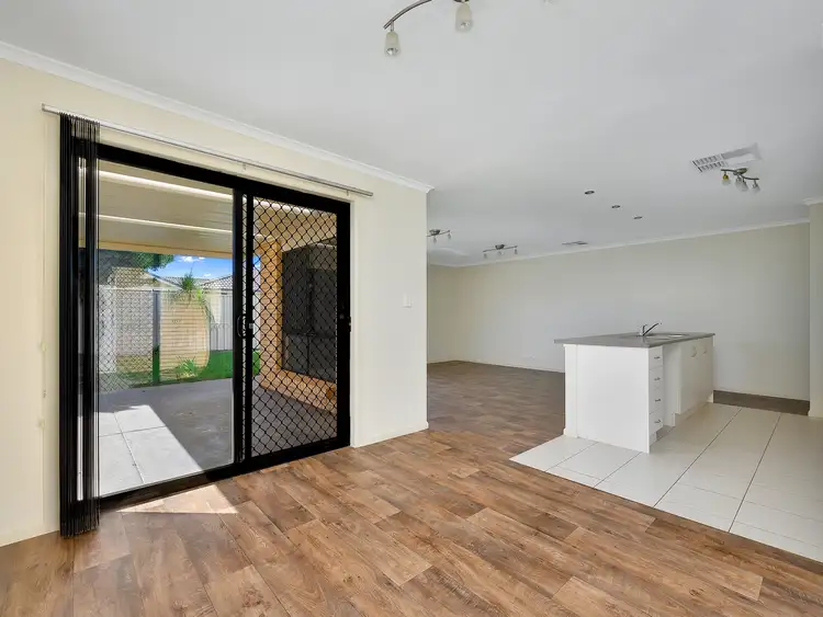Sixth view of Homely house listing, 8 Vincent Court, Munno Para West SA 5115