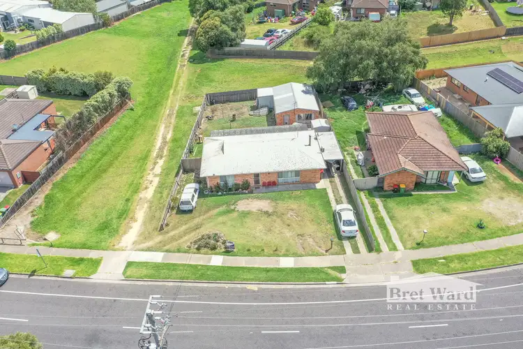 Fourth view of Homely house listing, 32 Hoddinott Street, Bairnsdale VIC 3875