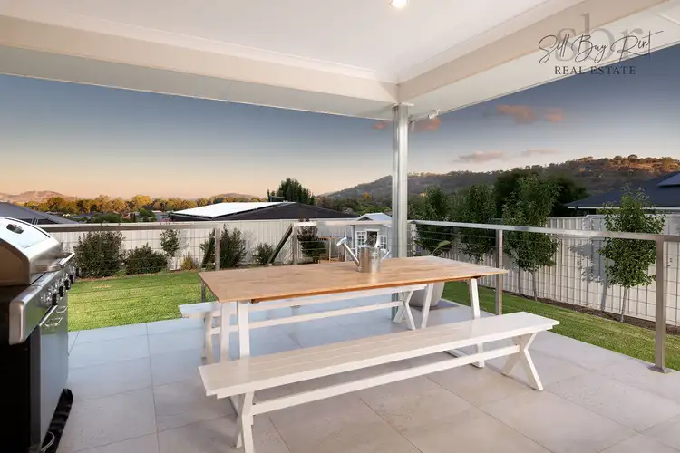 Second view of Homely house listing, 2 FYFE COURT, Wodonga VIC 3690