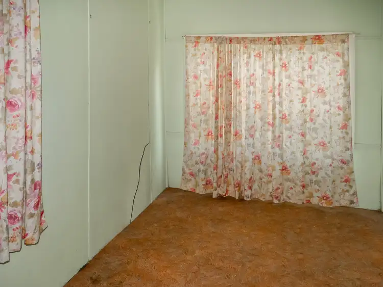 Fifth view of Homely house listing, 10 Narradhun Street, Whitton NSW 2705