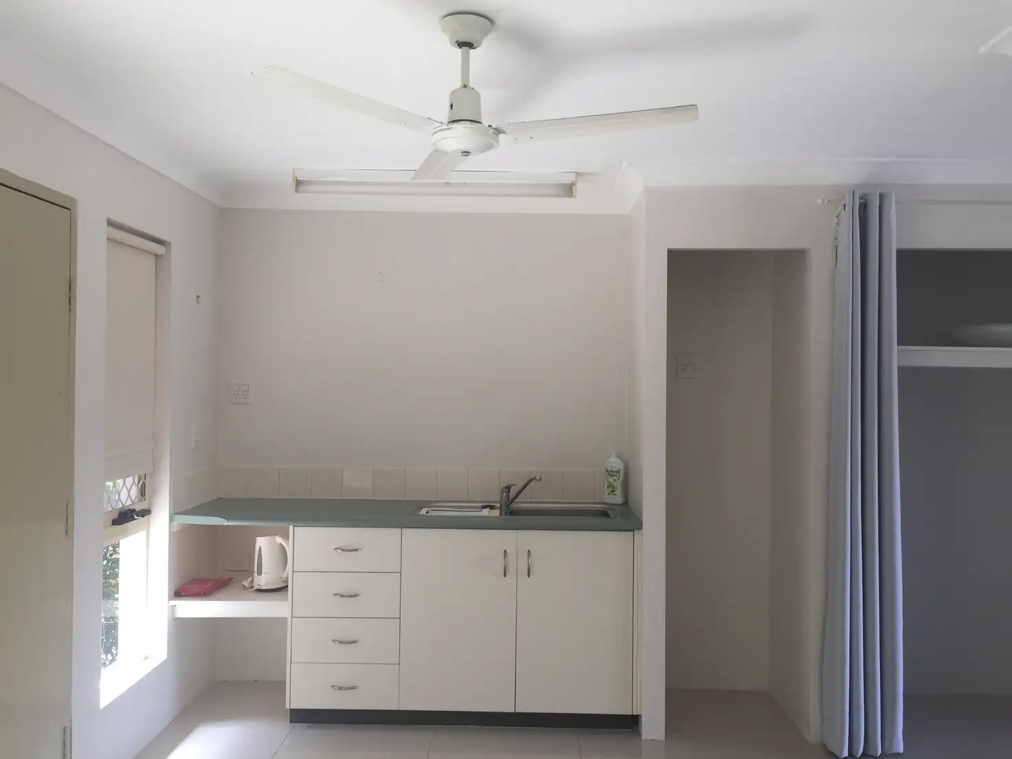 Main view of Homely unit listing, U2/158-162 Middle Street, Cleveland QLD 4163