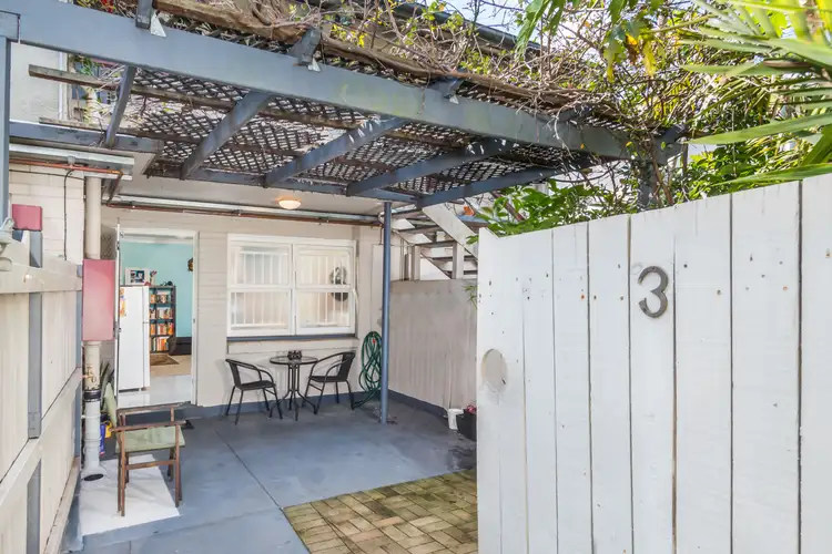 3/49 Qualtrough Street, Woolloongabba QLD 4102
