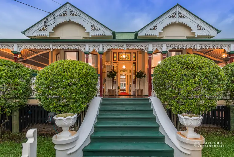 18 Norman Parade, Clayfield QLD 4011