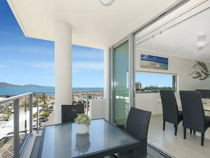 2601/6 Mariners Drive, Townsville City QLD 4810
