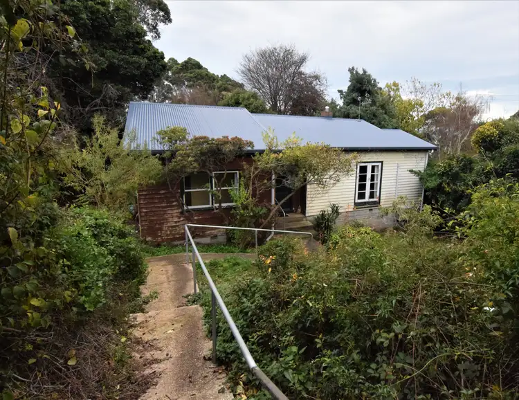 11 Wattle Avenue, Emu Heights TAS 7320