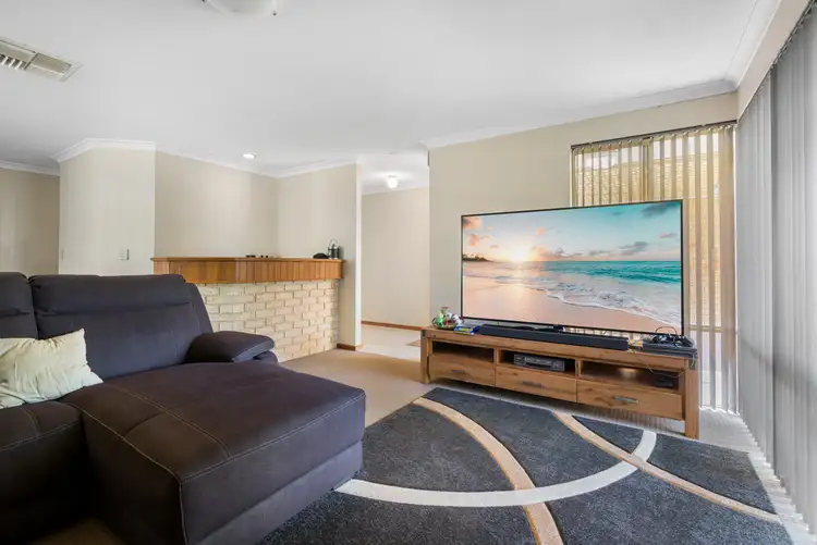 Fifth view of Homely house listing, 10 Chartwell Place, Leeming WA 6149