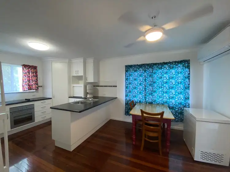 Fourth view of Homely house listing, 33 PARADISE STREET, Point Vernon QLD 4655