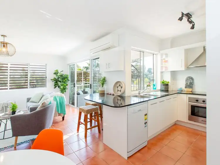 10/78 Berrima Street, Wynnum QLD 4178