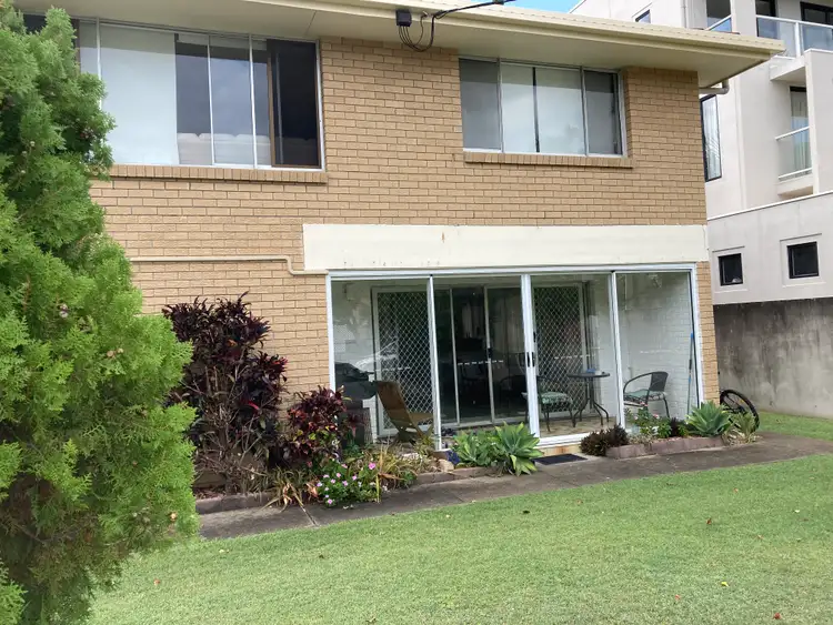 Second view of Homely unit listing, 2/17 Madang Crescent, Runaway Bay QLD 4216