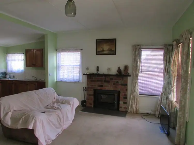 Second view of Homely house listing, 5 Malkin Avenue, Underbool VIC 3509