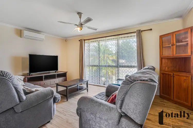 Fifth view of Homely house listing, 4 Dymock Court, Craigieburn VIC 3064
