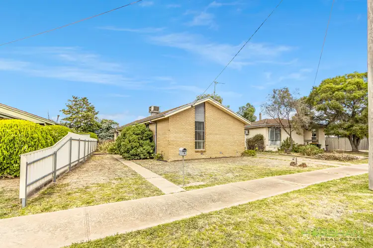 Third view of Homely house listing, 3 Felstead Avenue, Horsham VIC 3400