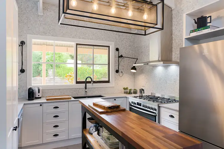 Third view of Homely townhouse listing, 2/104 Mostyn Street, Castlemaine VIC 3450