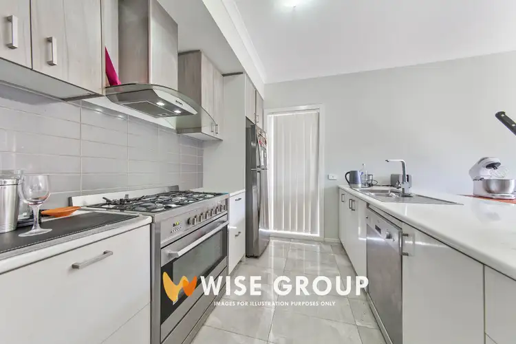Third view of Homely house listing, 7 Taunton Drive, Pakenham VIC 3810
