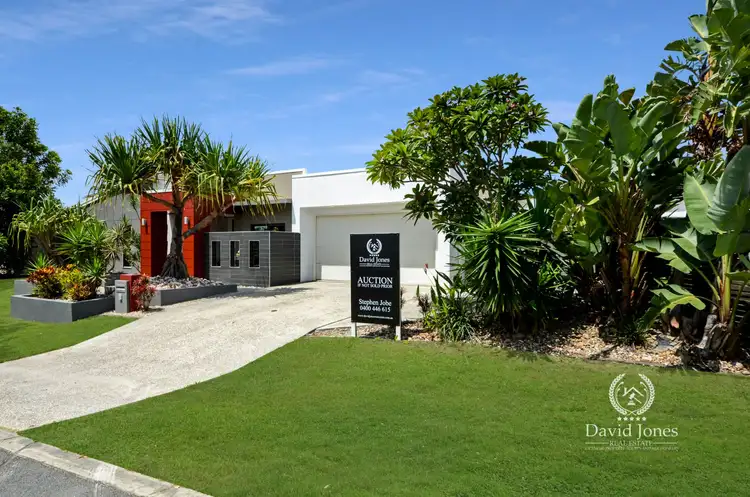 1 Paradise Drive, Coomera QLD 4209