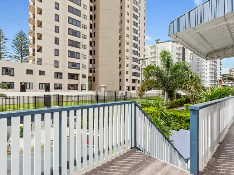 3/24 Eden Avenue, Rainbow Bay QLD 4225