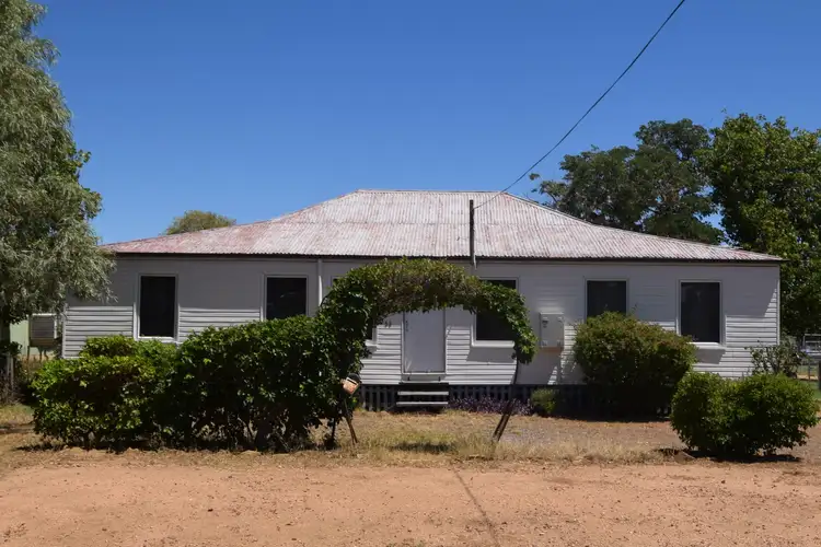 53 GALAH STREET, Longreach QLD 4730