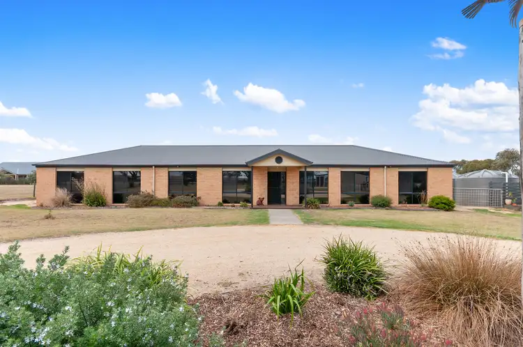 Second view of Homely house listing, 8 Wattlebird Close, Seaspray VIC 3851