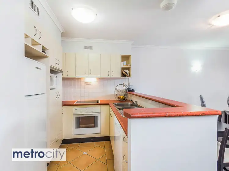 Fifth view of Homely unit listing, 202/220 Melbourne Street, West End QLD 4101