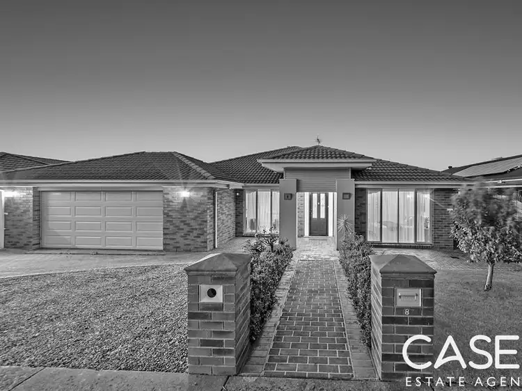 Main view of Homely house listing, 8 Brookland Greens Boulevard, Cranbourne VIC 3977