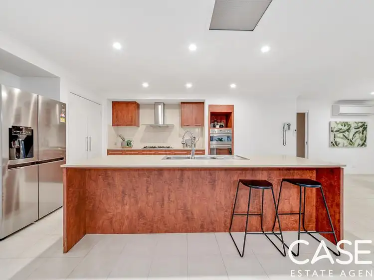Fifth view of Homely house listing, 8 Brookland Greens Boulevard, Cranbourne VIC 3977