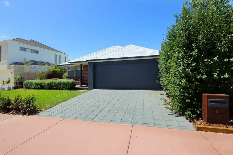 8 Lautour Street, South Guildford WA 6055