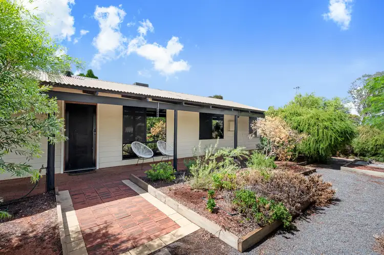 11 Sewell Drive, South Kalgoorlie WA 6430