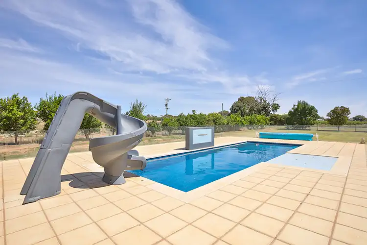 211 Sheoak Avenue, Mildura VIC 3500