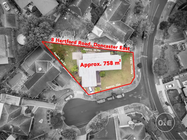 8 Hertford Road, Doncaster East VIC 3109