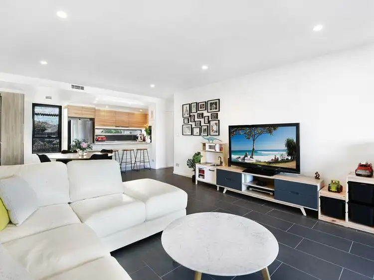 Fifth view of Homely apartment listing, 5/91 High Street, Southport QLD 4215