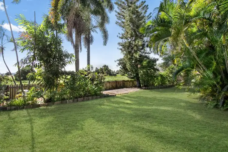 Sixth view of Homely unit listing, 4/3 Jermyn Street, Hyde Park QLD 4812