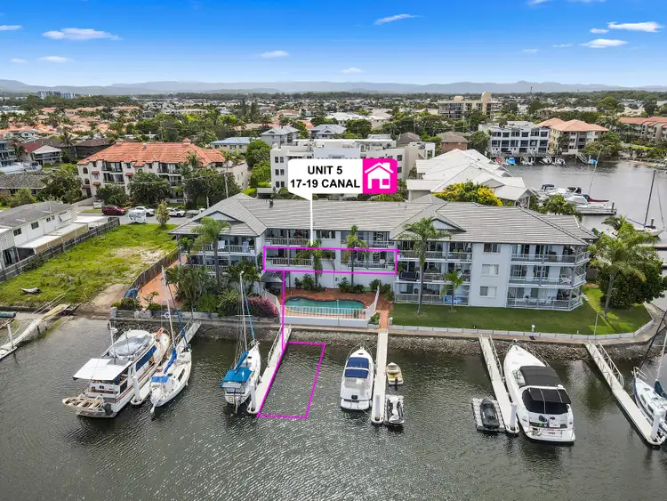 5/17 Canal Avenue, Runaway Bay QLD 4216