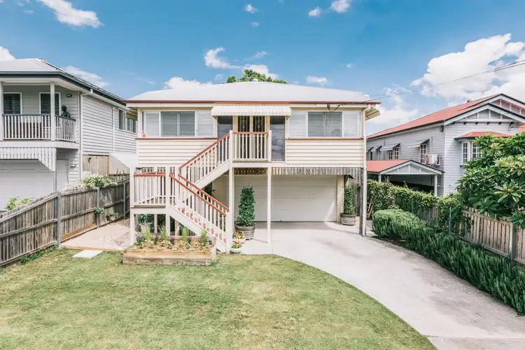 17 EASTON STREET, Silkstone QLD 4304