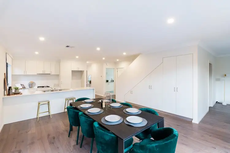 2 Cockatiel Street, Narre Warren VIC 3805