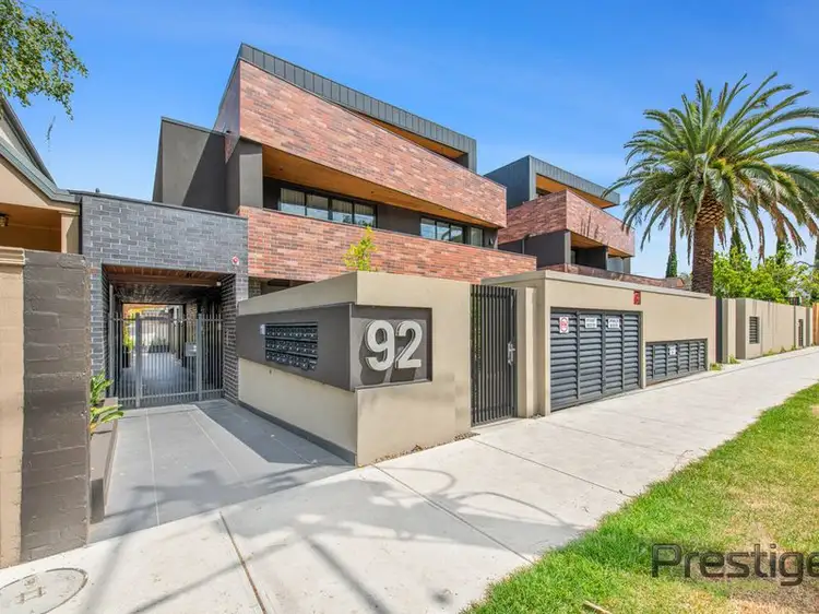 6/92 Hawthorn Road, Caulfield North VIC 3161