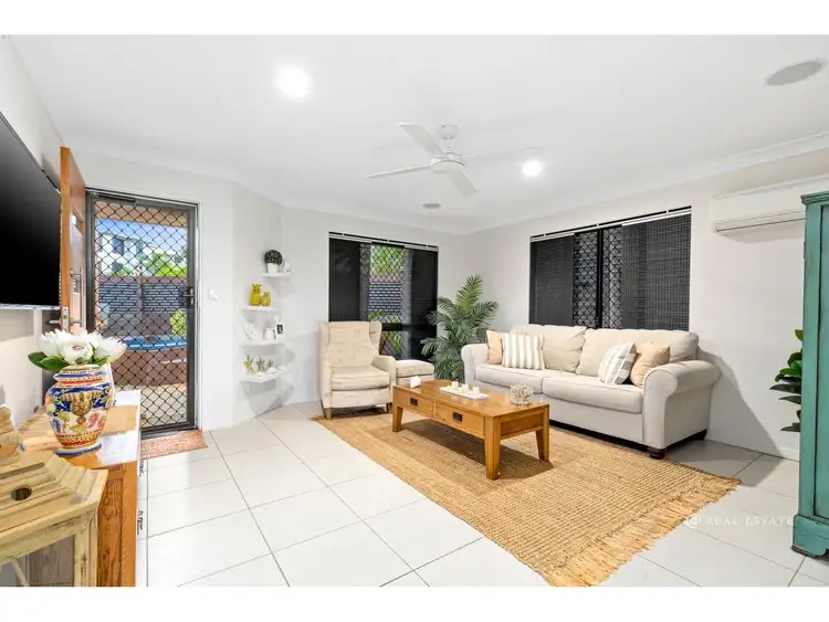 Fifth view of Homely house listing, 6 Coxwold Place, Pacific Heights QLD 4703