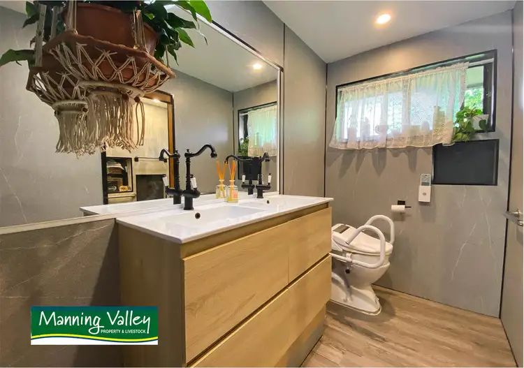 Fifth view of Homely house listing, 124 Bushland Drive, Taree NSW 2430